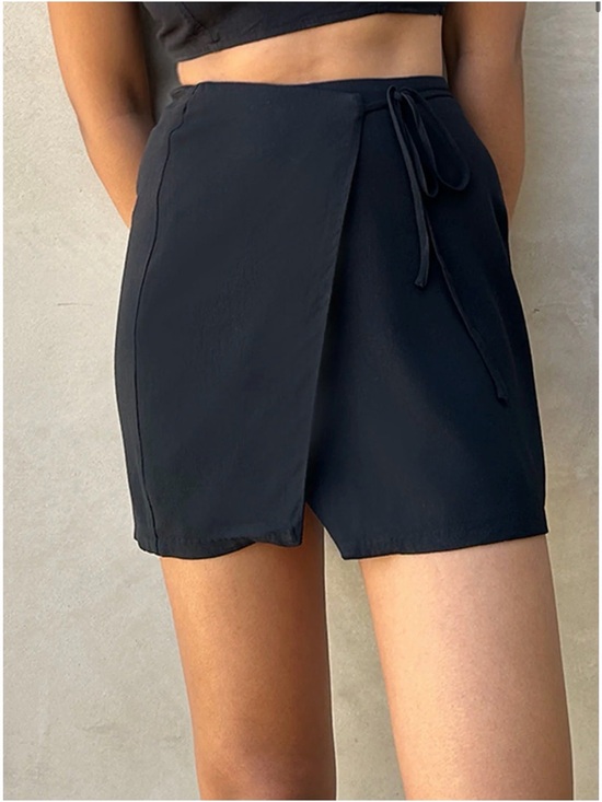 OAK + FORT Dresses & Skirts - NWOT OAK + FORT Wrap Mini Skirt in Black Floral